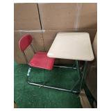 Lot of a metal and wood fixed table and chair