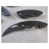 (BSB) 6 Folding Knives with Belt Cl...