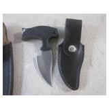 (EC1) 3 Assorted Push Dagger Knives...