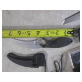 (FS) 3 Fixed Blade Knives with Shea...