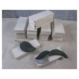 (EC1) 26 New In Box Folding Leaf Kn...