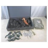 (A-3) Mixed Lot of Folding Knives, ...