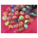 (FS) Assortment of Marbles in Small...