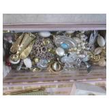 (FS) Assorted Fashion Jewelry...