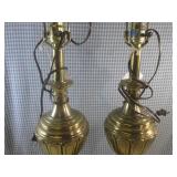 (CS) Pair of Matching Vintage Stiff...