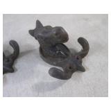 (EC1) 2 Vintage Cast Iron Horse Hea...