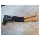 3 Hand Riveters