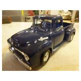 2 Die-Cast Carss with Trailer