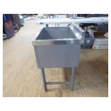 Lacrosse Stainless Steel Insulated Ice Bin