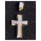 10K Yellow Gold 1/3 ct tw Diamond Cross Pendant