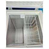 BLACK+DECKER 3.5 Cu. Ft. Chest Freezer