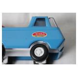 Vintage Tonka Towing Wrecker Toy Truck - Blue and Red