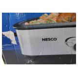 Nesco 18 Qt. Roaster Oven with Adjustable Temperature Control