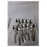 Set of 30 Silver Plated Flatware Pieces - Knives, Forks, Spoons