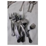 Set of 58 Stainless Steel Cutlery with Elegant Etched Design