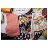 Autumn Decorative Set with Plates, Wreath, and Fall-Themed Decor