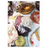 Autumn Decorative Set with Plates, Wreath, and Fall-Themed Decor