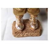 Vintage Santa Claus Figurine with Gold Accents