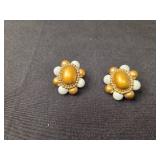 Set of 4 Pairs of Vintage Clip-On Earrings Assortment