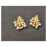 Set of 4 Pairs of Vintage Clip-On Earrings Assortment