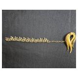 Assorted Jewelry: Gold Tone Bracelet, Gold Brooch, Beaded Bracelet, and Liz Claiborne Earrings