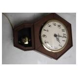 Vintage Spartus Electric Hexagon Wall Clock