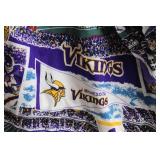 NFL Team Apparel XXL Minnesota Vikings Hawaiian Shirt