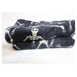 Halloween Decor Collection with Table Cover and Glitter Decor