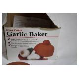 Terra Cotta Garlic Baker - Oven and Microwave Safe