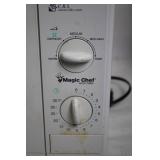 Magic Chef 0.7 cu. ft. 700 Watts Microwave Oven Model MCD770RW