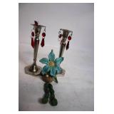 Set of 2 Silver-Plated Candle Holders with Red Crystal Accents