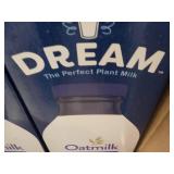 8 ct 64 oz Dream Oatmilk Barista Pl...