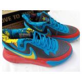 Kyrie Irving size 12 C Tennis Shoes...
