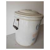 Gorgeous Red Wing Union Stoneware Co. Crock #6 w/ Lid  Beautiful With Wood Handles