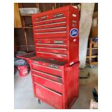 WOW Craftsman Rollilng Steel ToolBox In Good Condition bottom drawer is dented