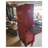 WOW Craftsman Rollilng Steel ToolBox In Good Condition bottom drawer is dented