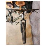 Mens Schwinn Sidewinder Bicycle in great Condition