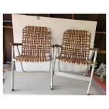 2 Solid Condition Mid Century Modern Folding Lawn/Camping Chairs