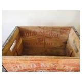 RARE Solid Gold Medal Beverages Wooden Box with Great color and Patina