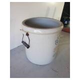 RED Wing Crock #5 With Wooden Handles Beautiful