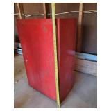 Small Metal Tool chest of drawers Great Garage organizer