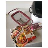 Hamilton Beach Extra Large Roaster Like New with Crock Pot and other Cookbooks
