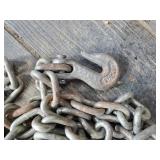 2 Heavy duty Chains with Hooks