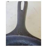 Awesome Wagnerware Cast Iron Pan