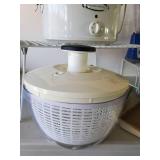 Hamilton Beach Crock Pot, Blender Baking Pans and More Kitchen Items