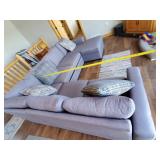 Beautiful Sectional Couch in Great Solid Condition