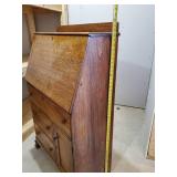 Antique Secretary Desk in Good condition with Keys