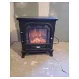 Very Nice Electric Fireplace/Heater   Working