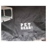 Folding Pet Gear Kennel with Case in good condition