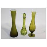 Set of 3 Green Glass Vases with Elegant Design